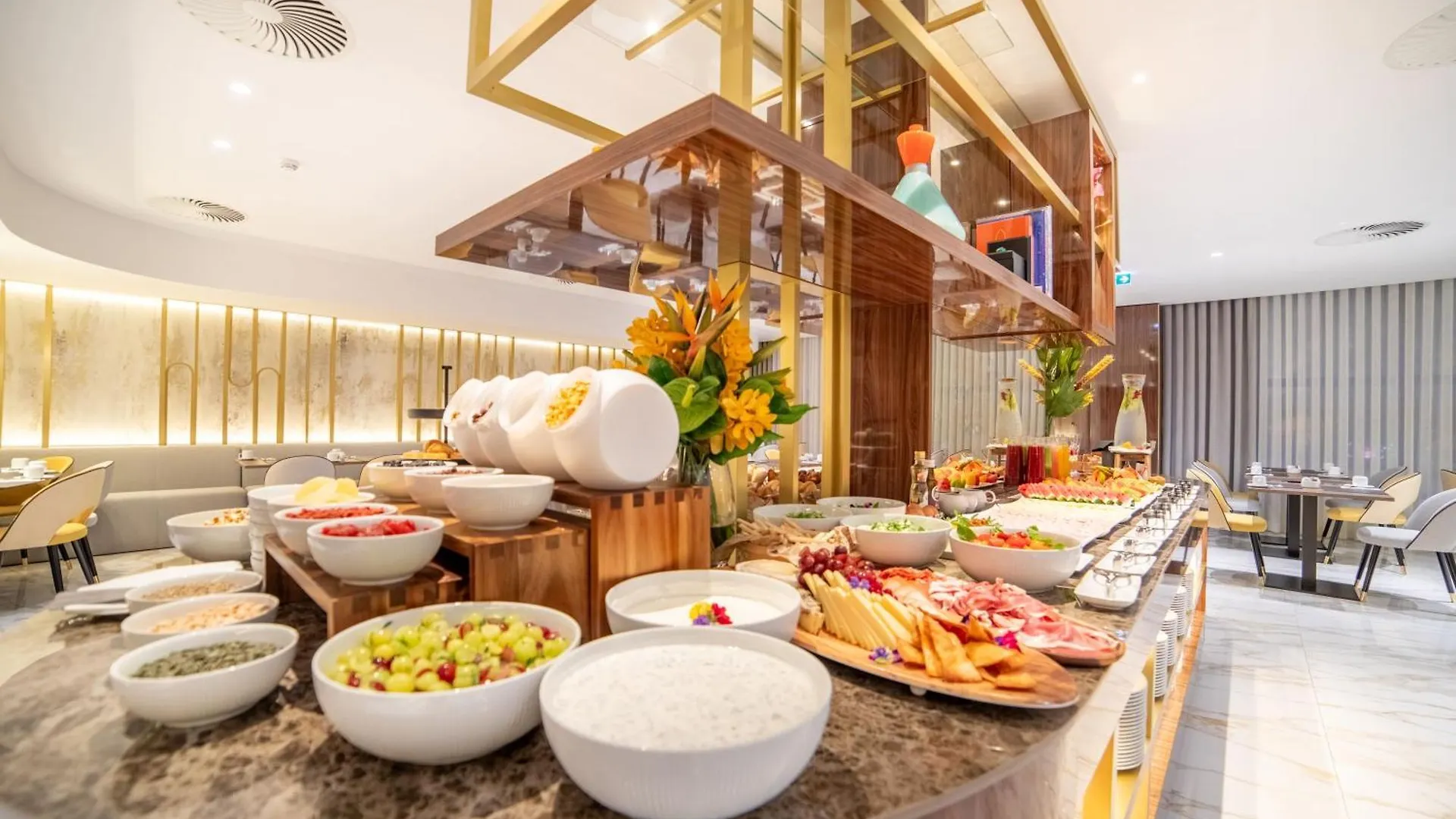 Vip Executive Suites Do Marques Hotel Lisbon