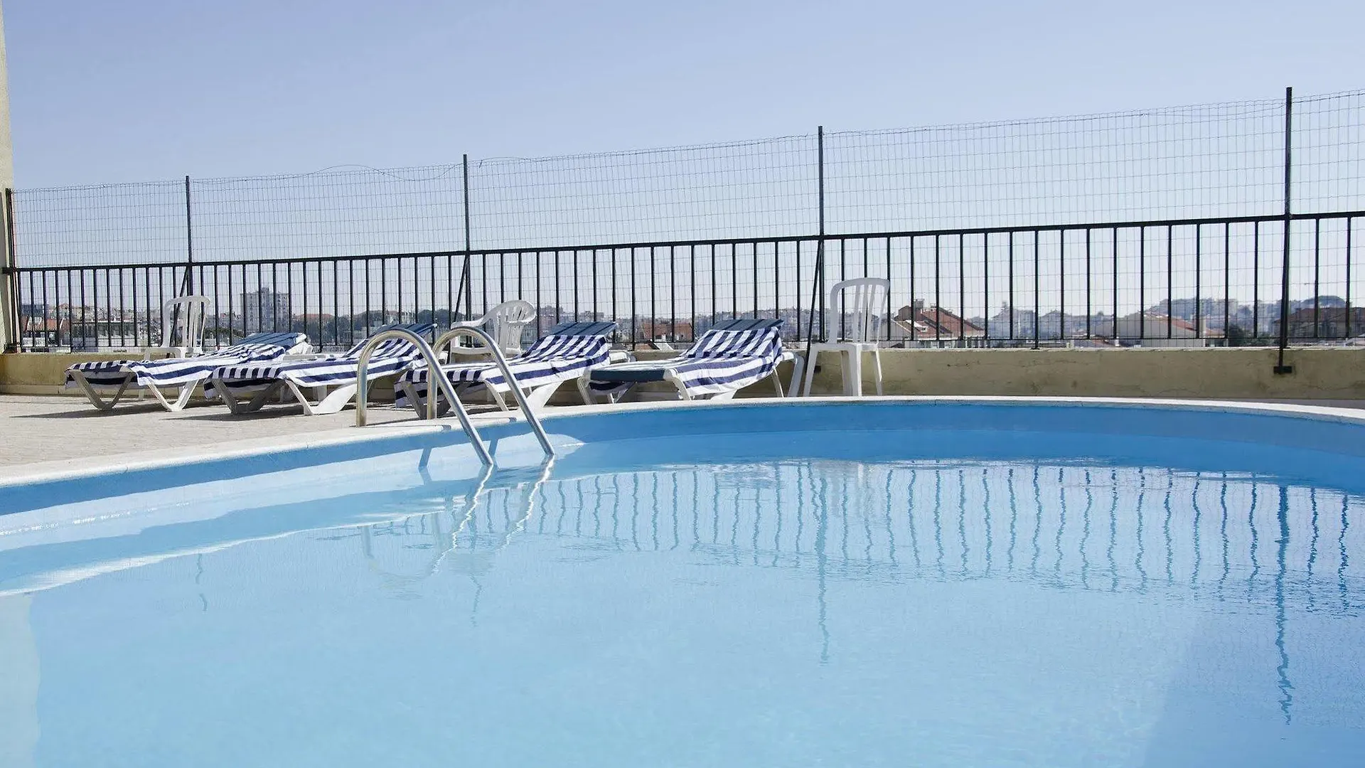 Vip Executive Suites Do Marques Hotel Lisbon 4*,