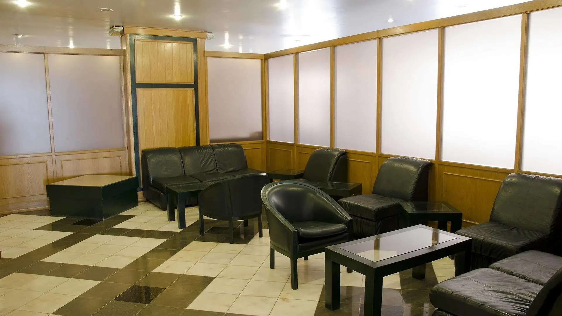 Vip Executive Suites Do Marques Hotel Lisbon