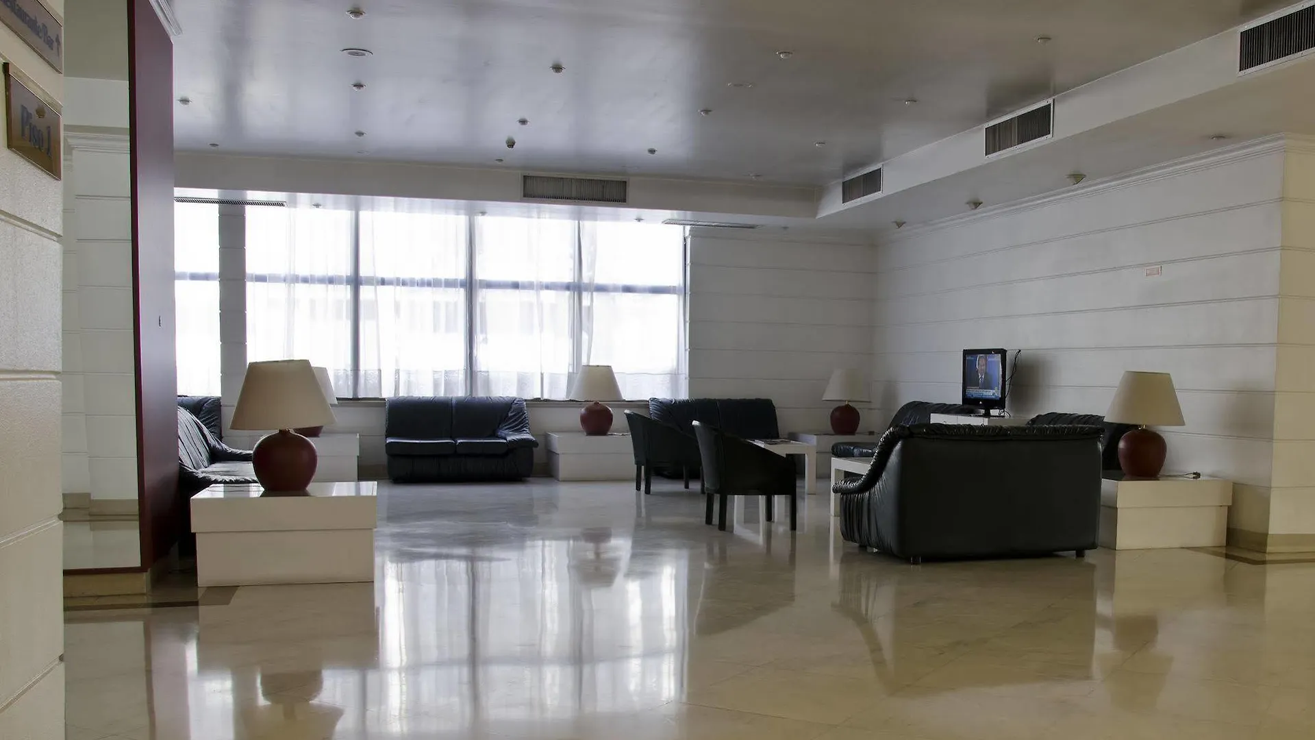 فندق في آي بي إكزكيوتف ماركيز أبارتهوتل Lisboa